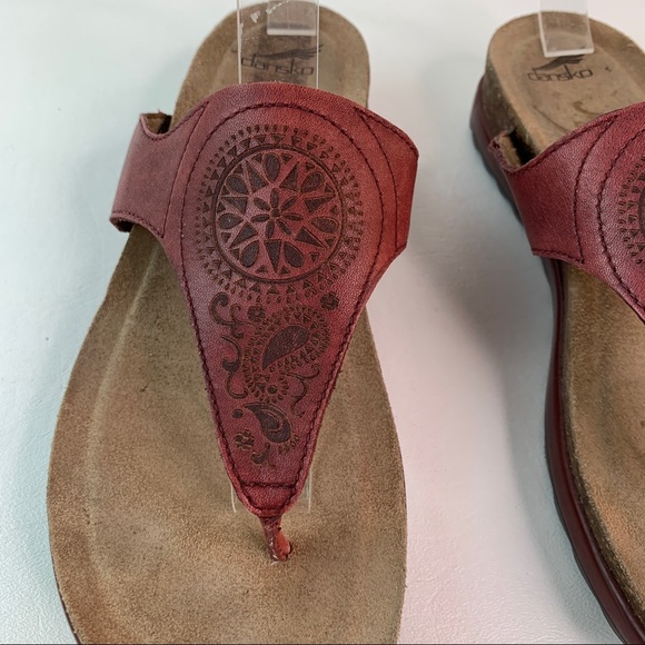 Dansko Burgundy T Strap Thong Comfort Sandal sz 37 - Picture 5 of 11